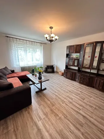 Prodej bytu 3+1, Bílina, Studentská, 74 m2