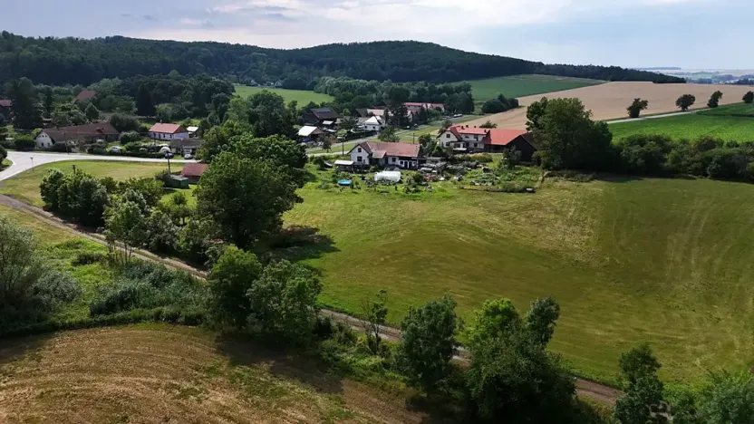 Prodej pozemku pro bydlení, Češov, 1000 m2