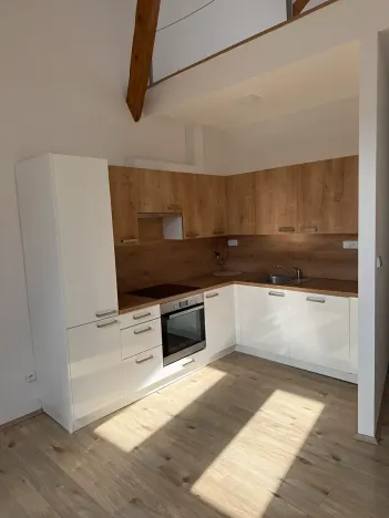 Pronájem bytu 2+kk, Liberec, Pražská, 79 m2