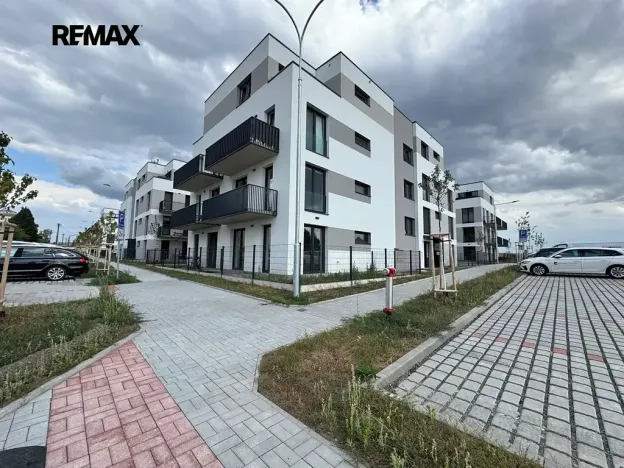 Pronájem bytu 1+kk, Dobřany, Denksteinova, 38 m2