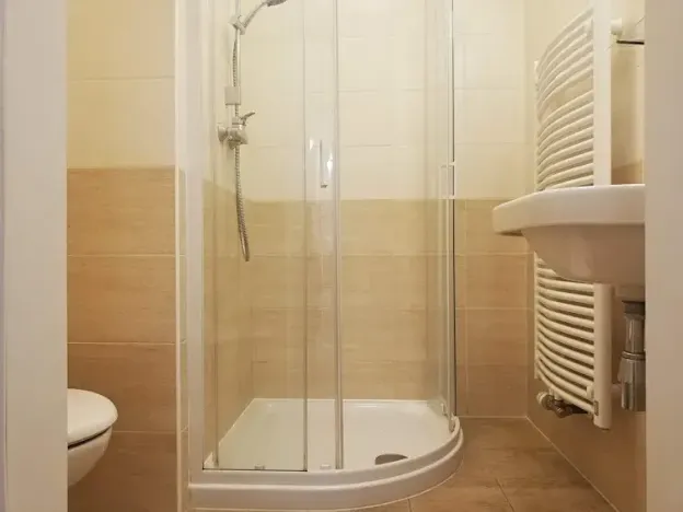 Pronájem bytu 1+kk, Praha - Vršovice, Karpatská, 23 m2