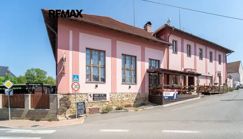 Prodej restaurace, Svinaře, Zelená Hora, 500 m2