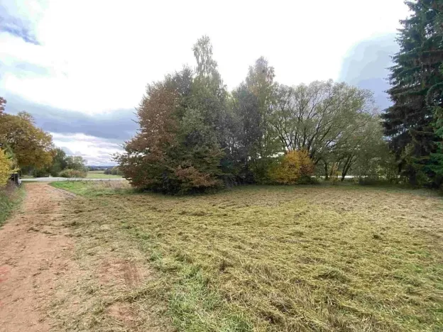 Dražba pozemku pro bydlení, Peč, 1275 m2