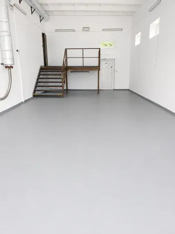 Pronájem obchodního prostoru, Praha - Horní Počernice, Komárovská, 210 m2
