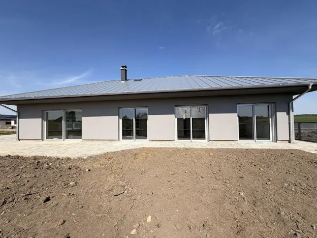 Prodej rodinného domu, Sukorady, 200 m2