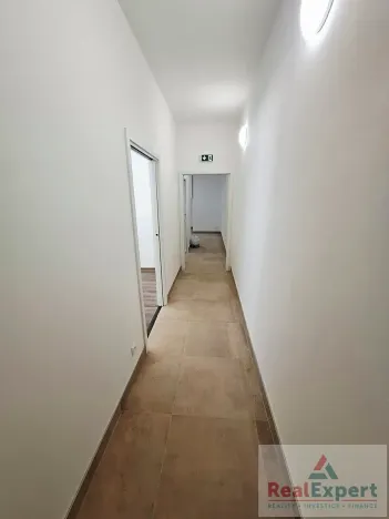 Pronájem ordinace, Praha - Vinohrady, Máchova, 70 m2