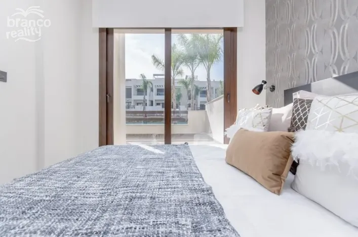 Prodej rodinného domu, Torrevieja, Alicante, Španělsko, 63 m2