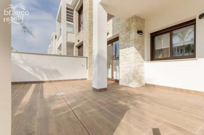 Prodej rodinného domu, Torrevieja, Alicante, Španělsko, 63 m2