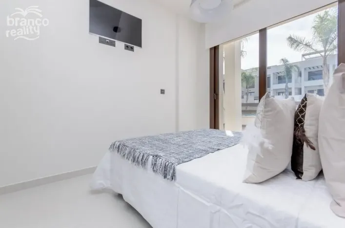 Prodej rodinného domu, Torrevieja, Alicante, Španělsko, 70 m2