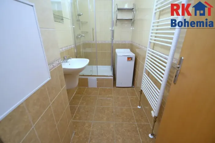 Pronájem bytu 2+kk, Praha - Nusle, Mojmírova, 45 m2
