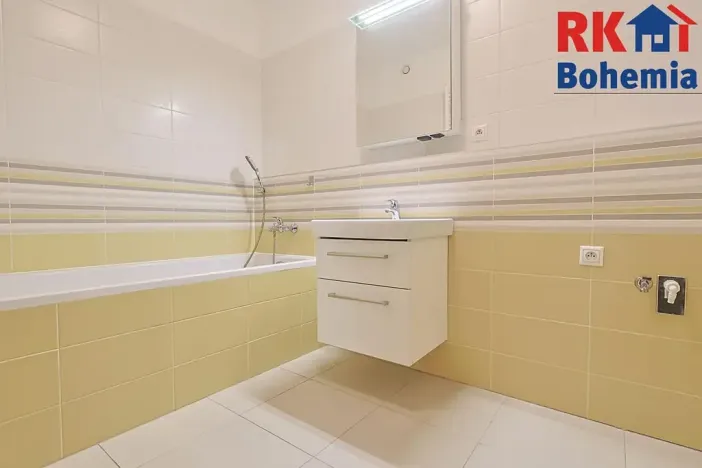 Pronájem bytu 2+kk, Praha - Háje, Loosova, 54 m2
