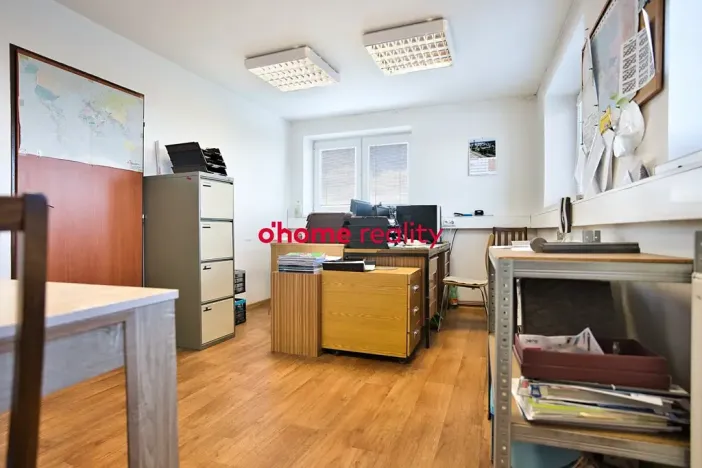 Prodej výrobních prostor, Čehovice, 1210 m2