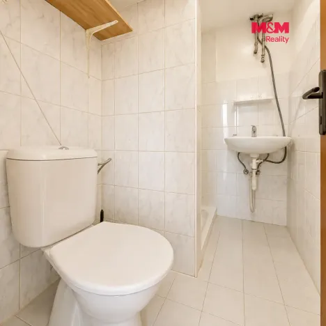 Pronájem bytu 1+kk, Dašice, Křičenského, 25 m2