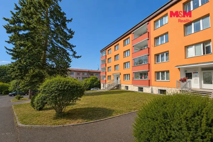 Prodej bytu 1+1, Karlovy Vary - Drahovice, Gagarinova, 37 m2