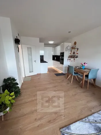 Pronájem bytu 3+kk, Praha - Michle, U plynárny, 79 m2
