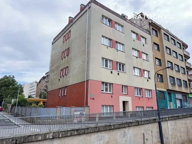 Pronájem bytu 2+kk, Praha - Nusle, Na Veselí, 38 m2