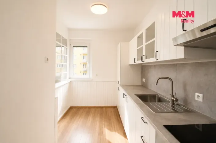 Pronájem bytu 2+1, Praha - Holešovice, U městských domů, 44 m2
