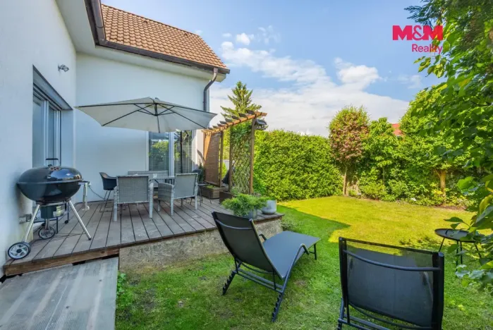 Prodej rodinného domu, Praha - Suchdol, K Roztokům, 160 m2