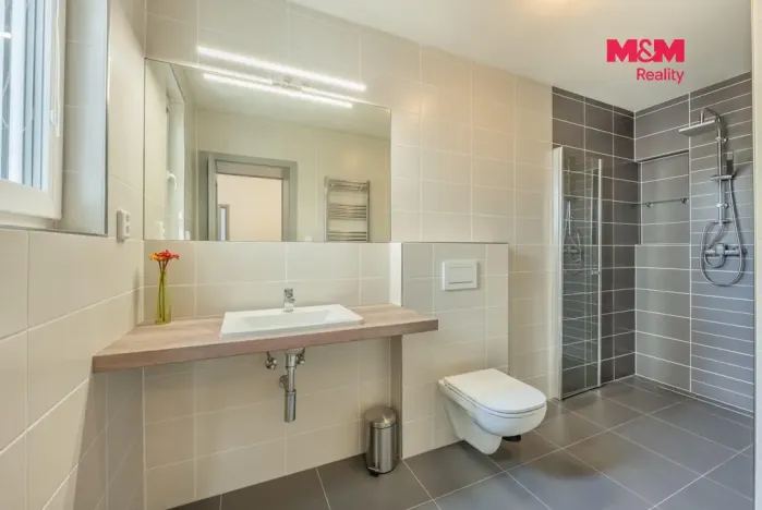 Prodej rodinného domu, Praha - Suchdol, K Roztokům, 160 m2