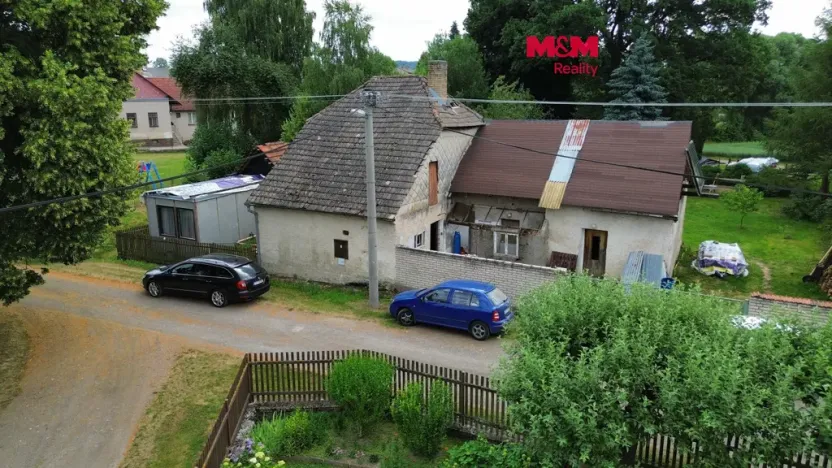 Prodej rodinného domu, Nemyšl - Hoštice, 150 m2