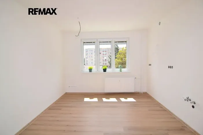 Pronájem bytu 2+1, Praha - Strašnice, Vrátkovská, 54 m2