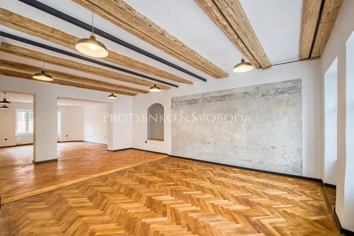 Pronájem obchodního prostoru, Třebíč, Hasskova, 127 m2