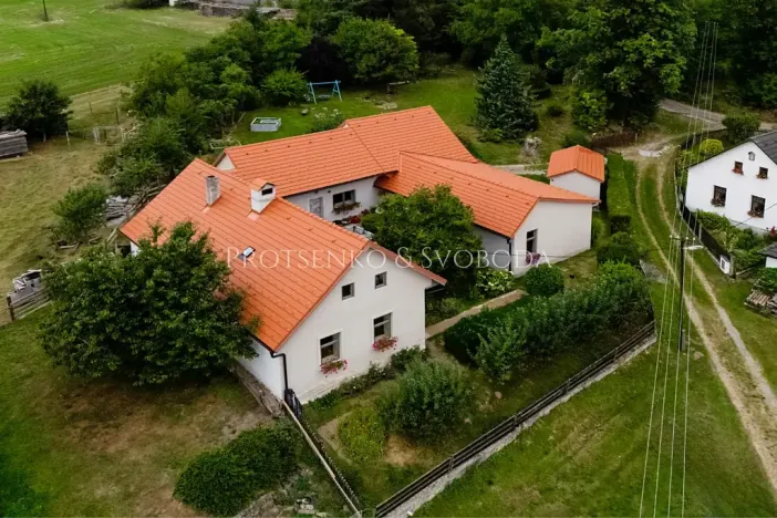 Prodej vícegeneračního domu, Pavlov, 354 m2