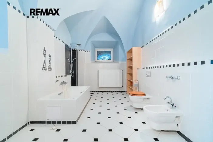 Prodej domu, Ježovy, 700 m2