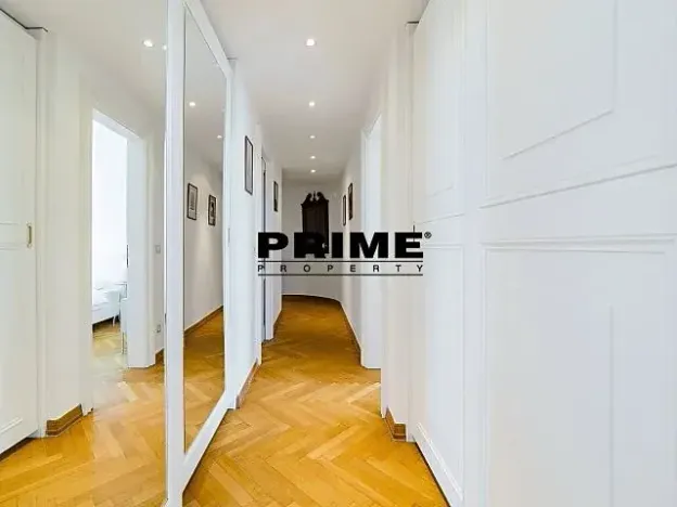 Pronájem bytu 2+kk, Praha - Malá Strana, Újezd, 75 m2