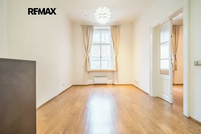 Pronájem bytu 2+1, Praha - Vinohrady, Balbínova, 53 m2