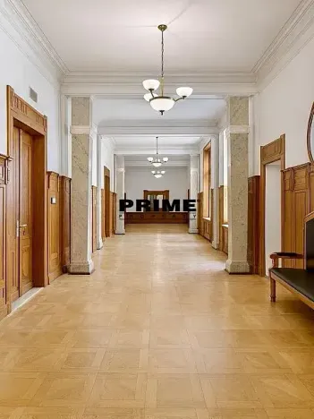 Pronájem kanceláře, Praha - Nové Město, Spálená, 361 m2