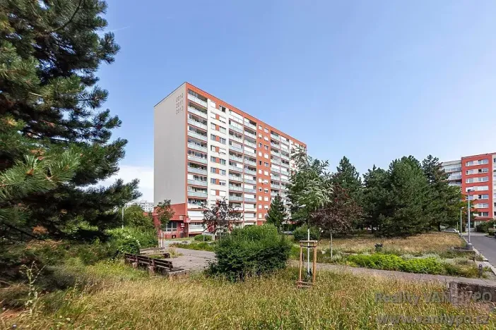 Prodej bytu 3+1, Praha - Chodov, Dědinova, 85 m2