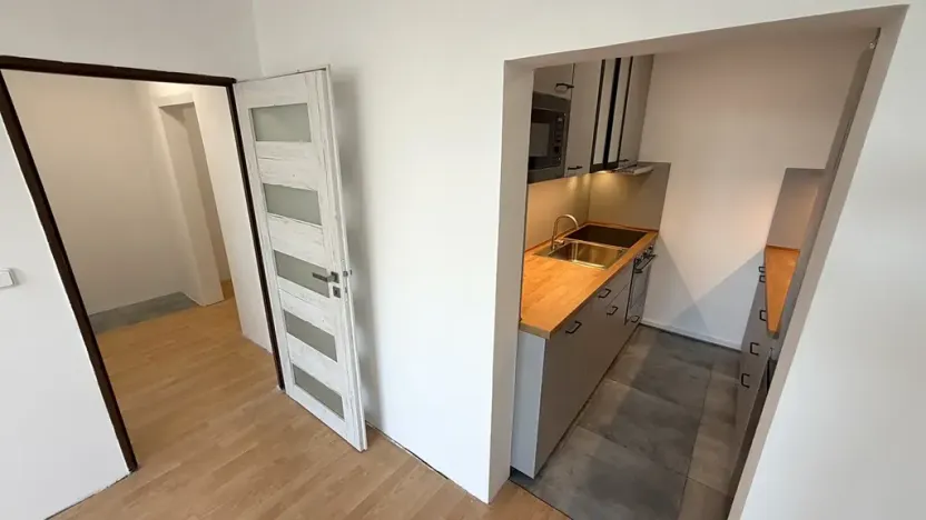 Pronájem bytu 2+kk, Praha - Michle, Ohradní, 45 m2