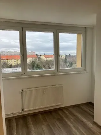 Prodej bytu 1+kk, Praha - Střížkov, Děčínská, 23 m2