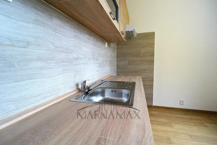 Prodej bytu 2+1, Chomutov, Holešická, 62 m2