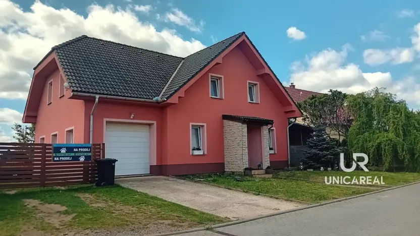 Prodej rodinného domu, Božice, 233 m2