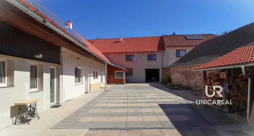 Prodej komerční, Čikov, 418 m2