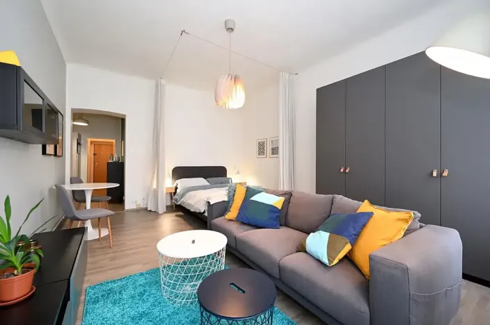Pronájem bytu 1+1, Praha - Vršovice, Moskevská, 36 m2