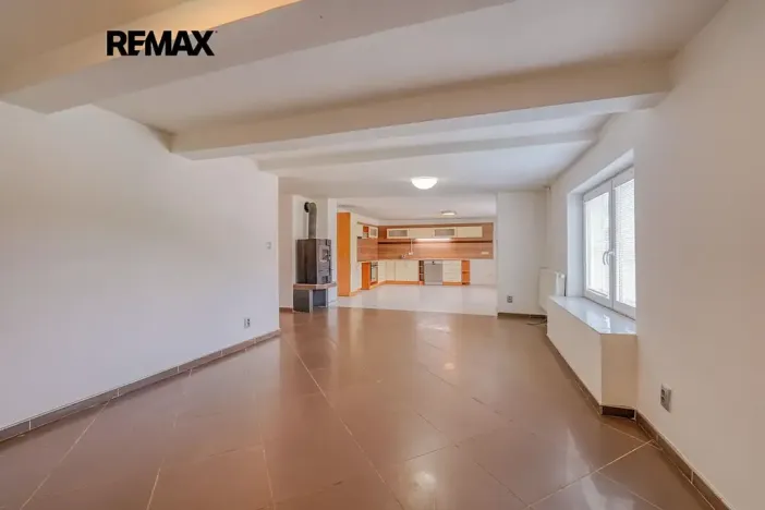 Prodej rodinného domu, Bochov, Mlýnská, 323 m2