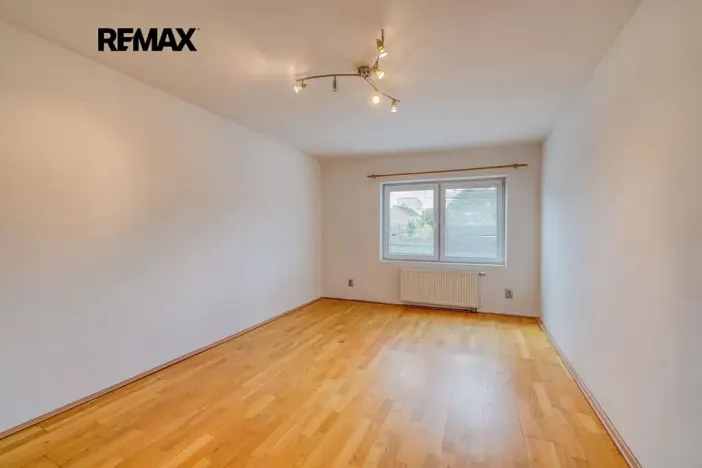 Prodej rodinného domu, Bochov, Mlýnská, 323 m2