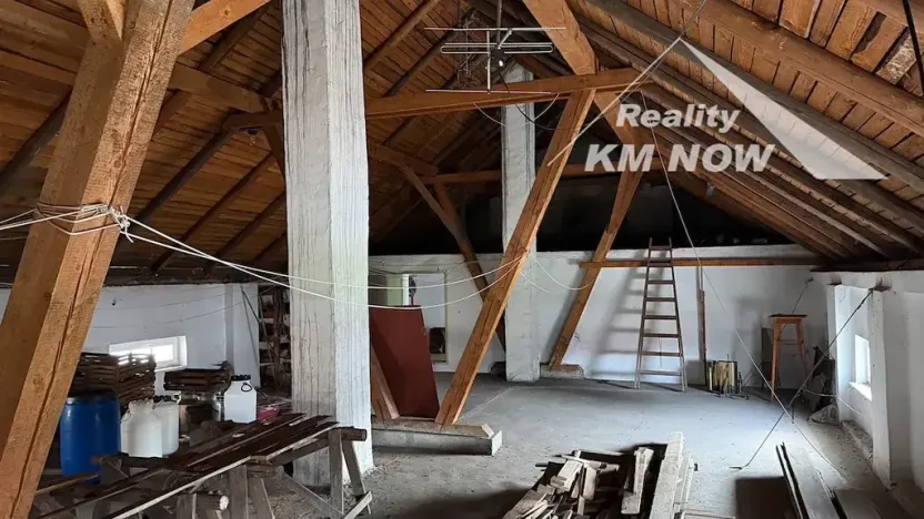 Prodej rodinného domu, Roštění, 147 m2