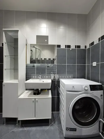 Pronájem bytu 1+kk, Brno, 35 m2