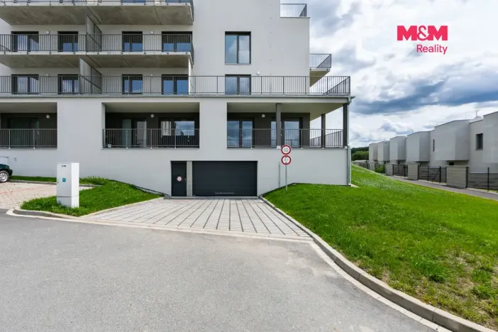 Pronájem bytu 2+kk, Plzeň, Safírová, 66 m2