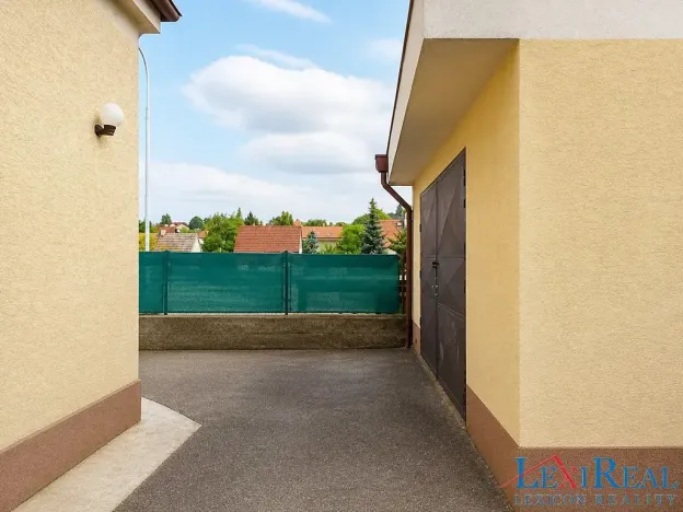Prodej vícegeneračního domu, Praha - Modřany, Povodňová, 160 m2