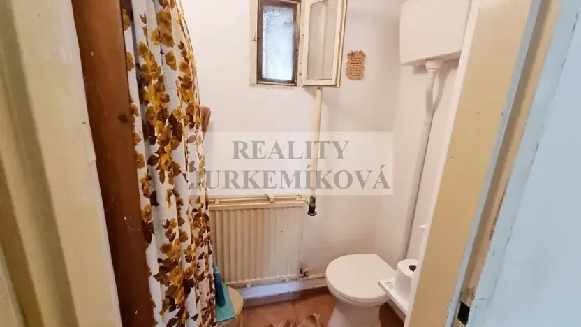 Prodej rodinného domu, Nákří, 567 m2