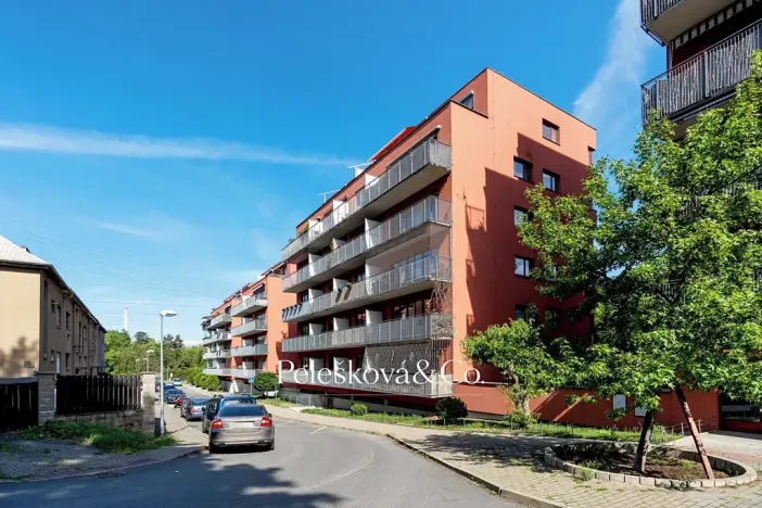Prodej bytu 4+kk, Praha - Záběhlice, Podle náhonu, 136 m2