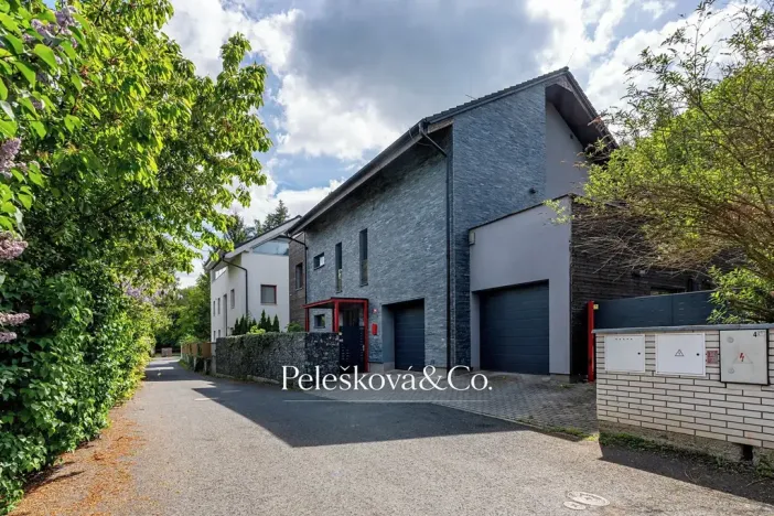 Prodej rodinného domu, Tuchoměřice, Polní, 383 m2