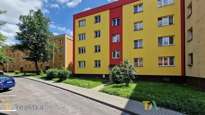 Prodej bytu 2+1, Karviná, Haškova, 54 m2