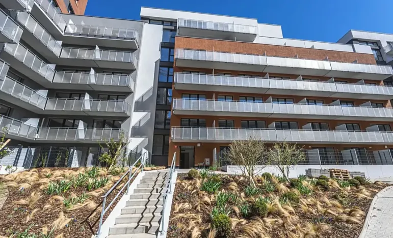 Pronájem bytu 1+kk, Praha - Vysočany, Gerstelova, 35 m2