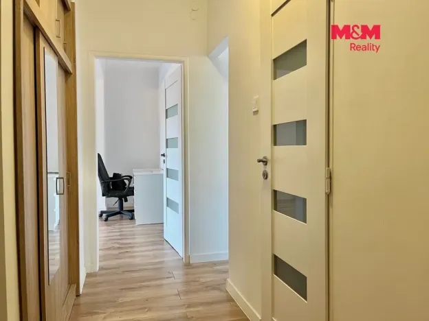 Prodej bytu 2+1, Jirkov, Karla Čapka, 51 m2